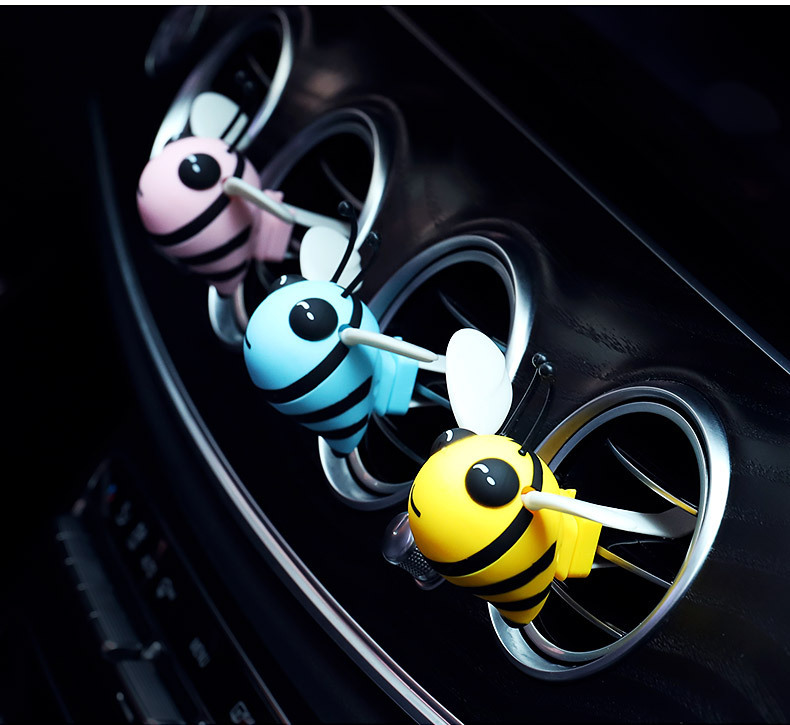 Car Cartoon Perfume Little Bee Fragrance Light Scent Air Vent Perfume Car Air Conditioning Aroma Diffuser Decoration