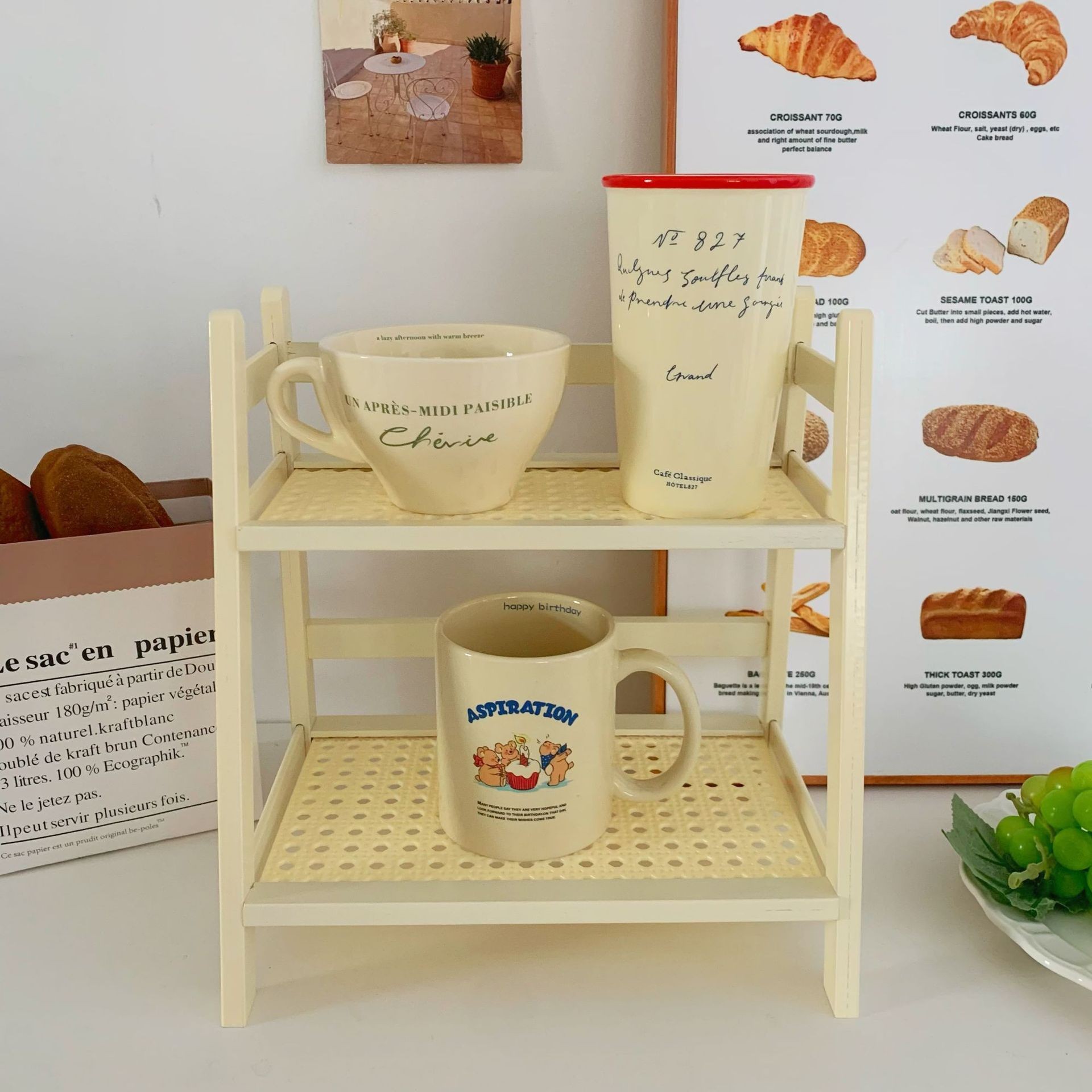 Ins estilo medieval tela de caña cremosa de doble capa escritorio estante dormitorio oficina cocina taza estante de acabado