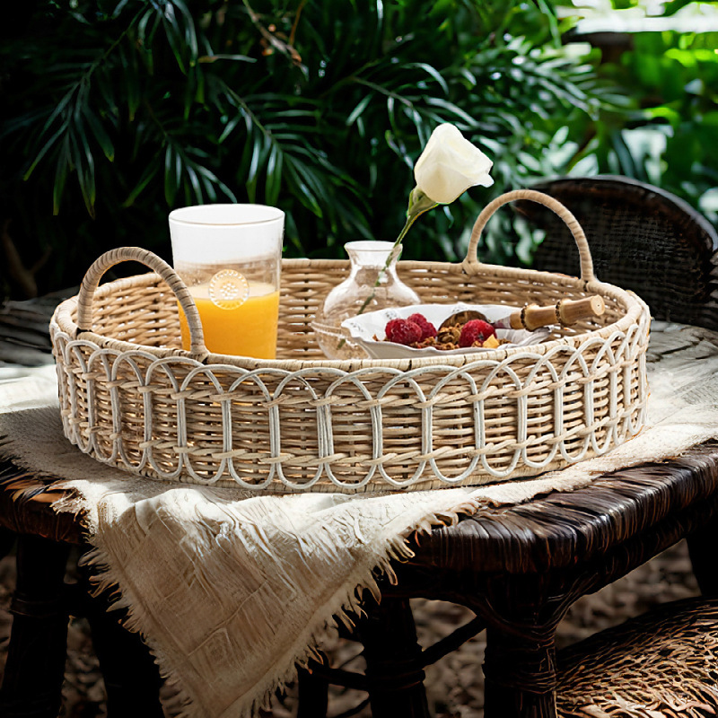 Los fabricantes venden al por mayor cestas tejidas a mano para el hogar, almacenamiento de mesa, cestas de frutas, marco de almacenamiento, acabado de artículos diversos, cestas de almacenamiento de ratán
