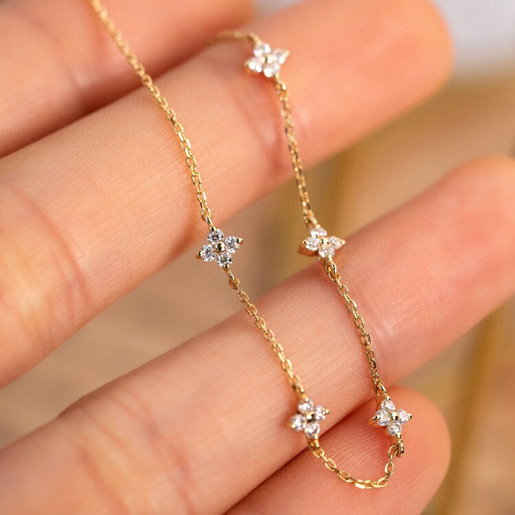 Midsummer Streamers ~ S925 Silver Plated 18K Gold Four-leaf Clover Gypsophila Bracelet Simple Zircon Sterling Silver Women's Commuter Midsummer Streamers ~ S925 Silver Plated 18K Gold Four-leaf Clover Gypsophila Bracelet Simple Zircon Sterling Silver Women's Commuter