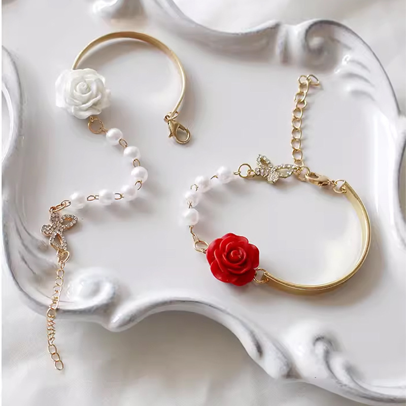 Wedding Bride and Bridesmaid Group Wrist Flower Camellia Bracelet Female Practical Design Sister Group Wedding Wedding Supplies