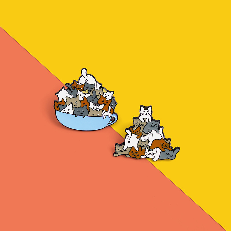 7g Weight Brooches Classification Casual, Daily Occasion Alloy Material Cat Pattern All Seasons Season Unisex Gender Plating Design Cute Style Cute Pin Cat Alloy Plating Unisex Brooches 8