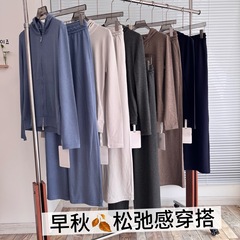 25秋新款女磨毛柔软亲肤修身连帽拉链瑜伽运动休闲裤套装0909d11