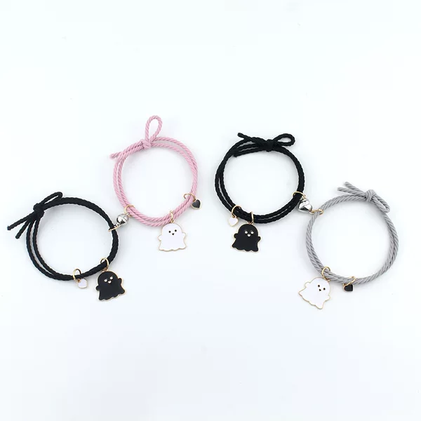 Cute ghost love magnetic couple bracelet ins Japanese and Korean girlfriends a pair of suction small rubber band Halloween accessories