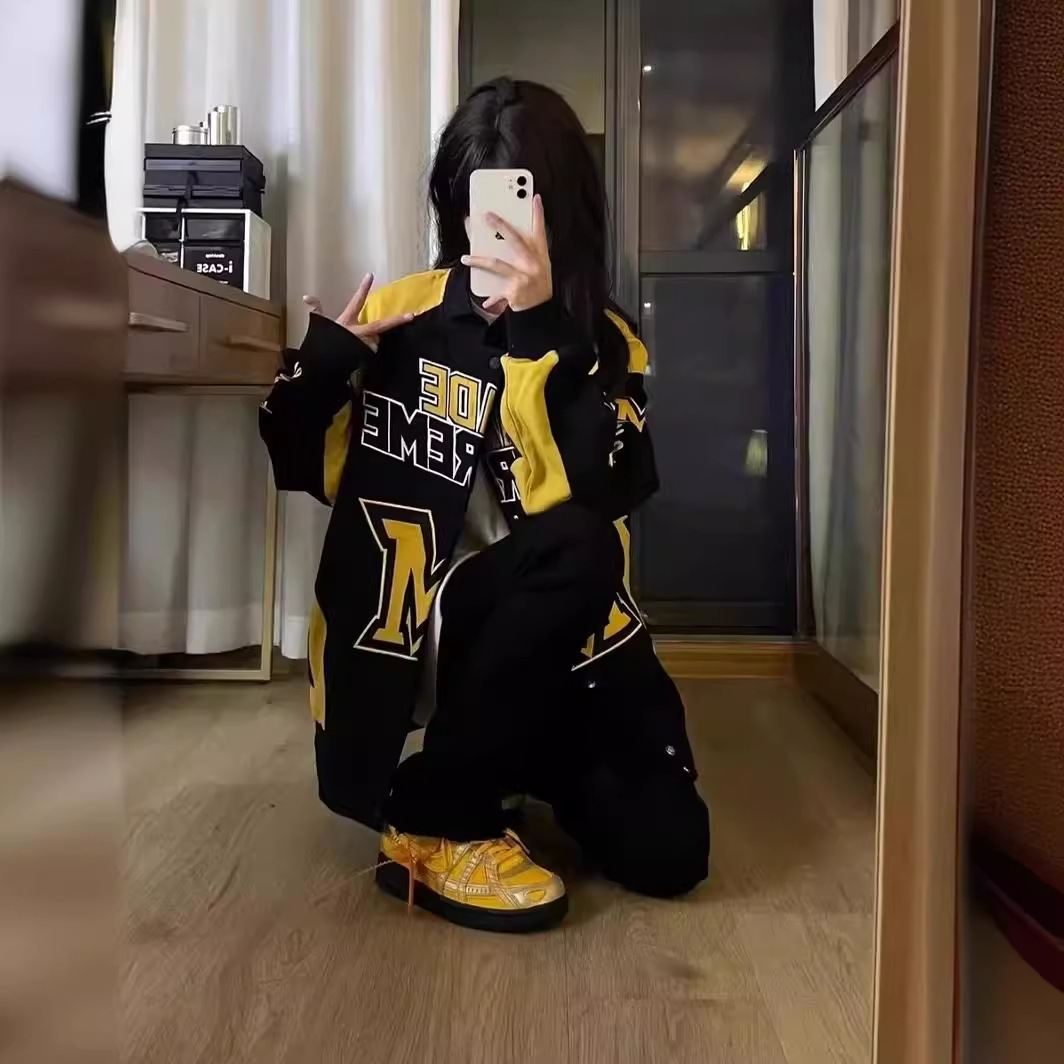 Amerikansk vårkappa för män och kvinnor, höstens toppmode, ny trend, helbroderad jacka_voghion.com