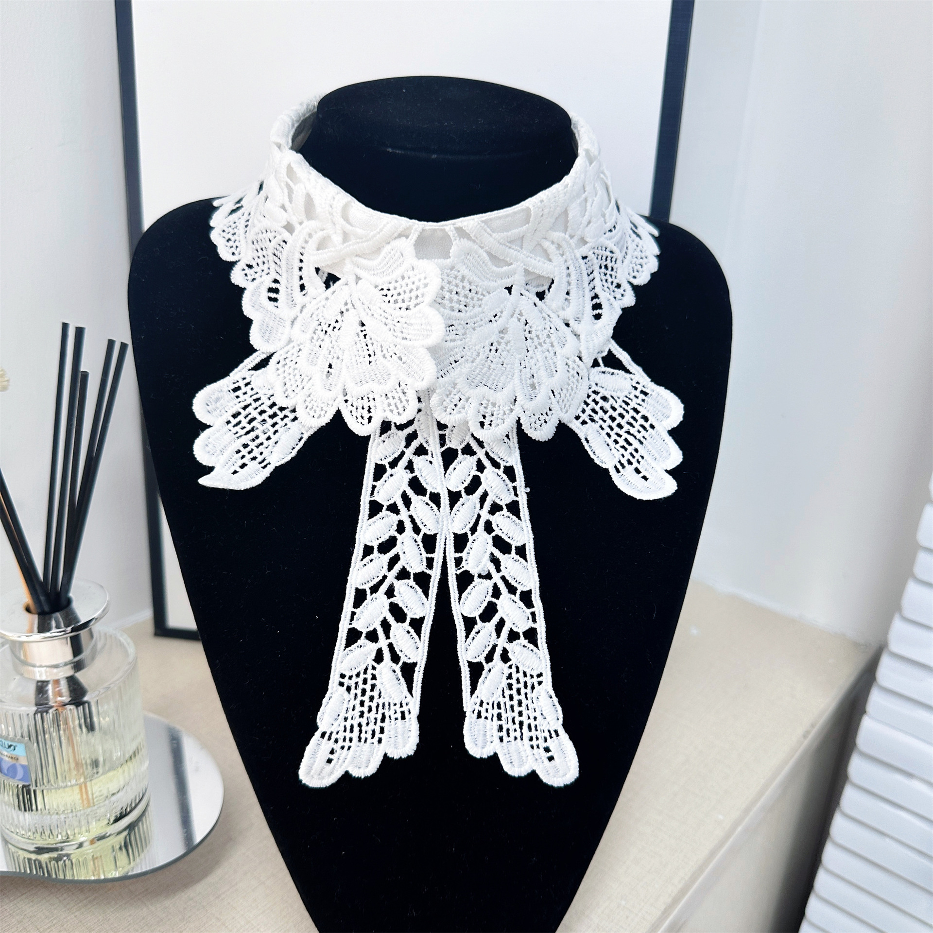AliExpress Amazon Venta caliente de encaje hueco chal falso collar arco decorativo vestido camisa a juego image 7