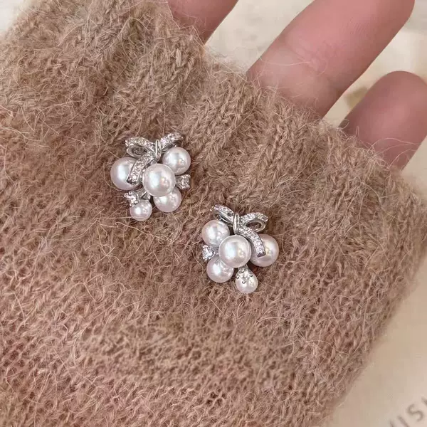 "Little Pearl Sweet Dreams" French-Style Sweet Earrings, Mosquito Coil Ear Clips, Non-Pierced Ear Studs, High-End Earrings for Women with a Sense of Elegance