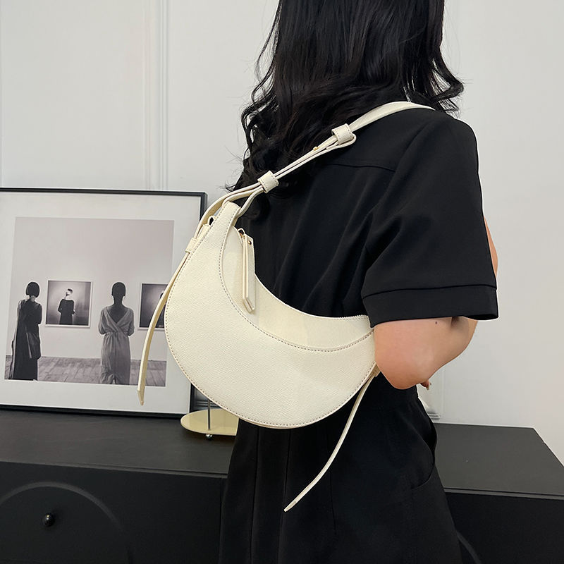 Elegant Women's Crescent Shoulder Bag For Office And Commute_voghion.com