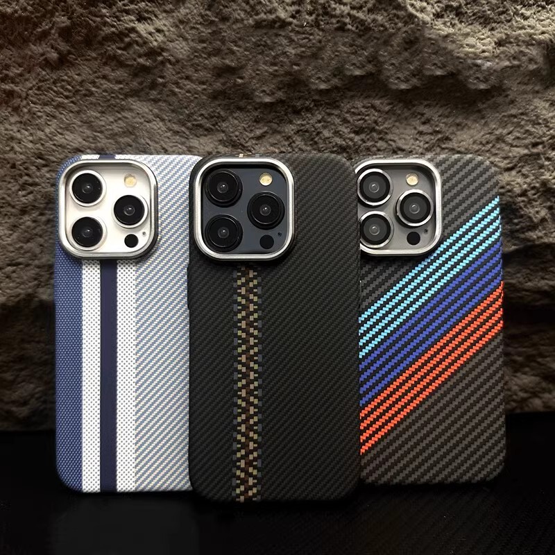Suitable for Apple 17 Mobile Phone Case, Kevlar Pattern Magnetic Hard Case, iPhone 16 Promax Luminous Anti-Fall Protective Case