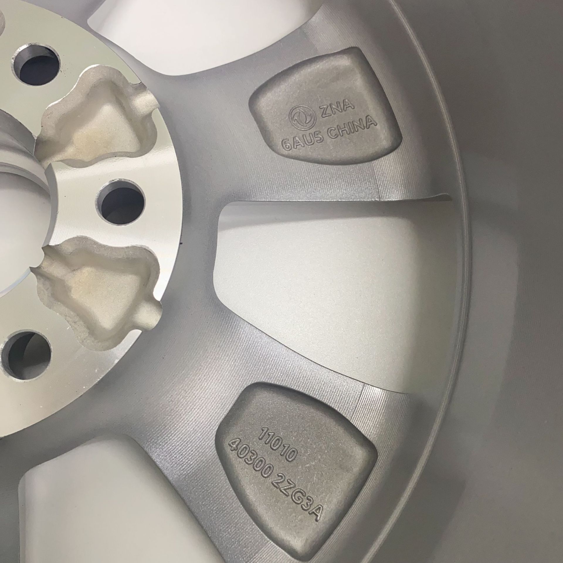 403002Zg3A+C312 Wheel Hub Aluminum Alloy Rim Suitable for Nissan Ruiqi 6 16inch