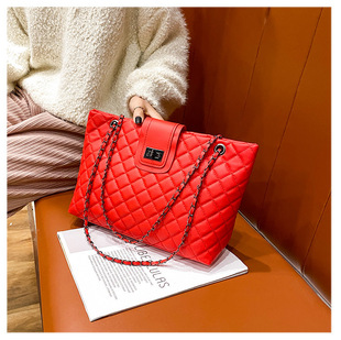 Rhombic Embroidered Thread Crossbody Bag Women's 2021 New Fashionable Stylish Chain Shoulder Bag Large Capacity Underarm Tote Bag
