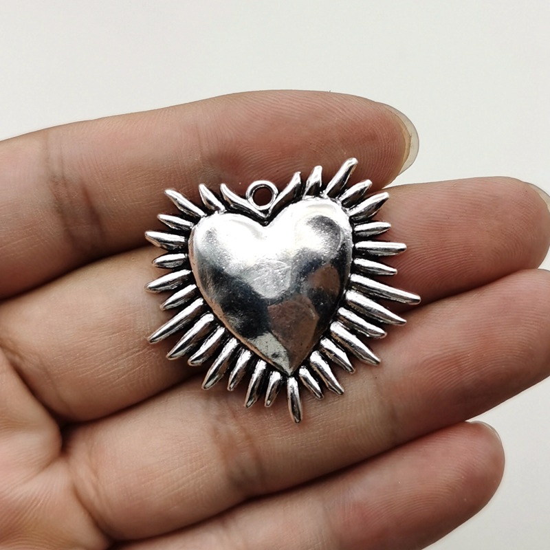 1 Piece Quantity Alloy Material 1 Piece Alloy Heart Shape Pendant
