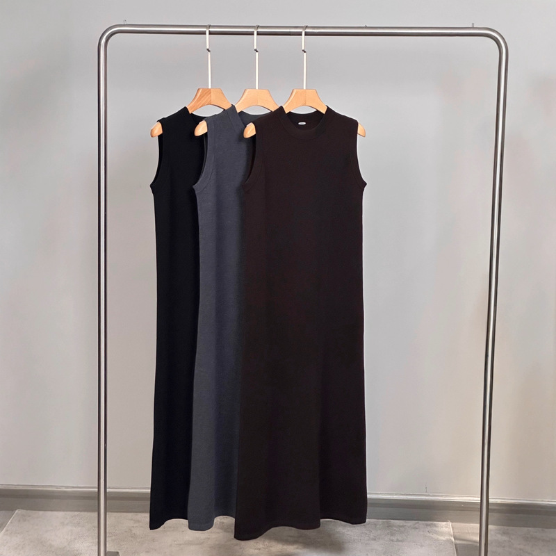 German Yangtze Yarn Four-Stitch Round Neck Wool Straight Skirt 25 Autumn and Winter New Loose Simple Vest Dress