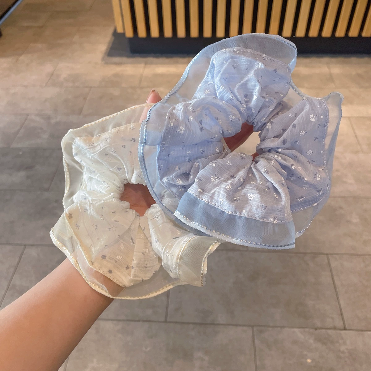 2025 New Forest Style Floral Large Intestine Hair Tie for Women Korean Style Gentle and High-Level Hair Rope Large Hair Rope Temperament Head Flower