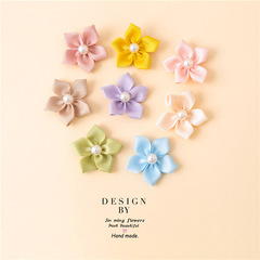 Diy布芸の手作り花の部品は真珠の尖った角の五弁の花を持っています。