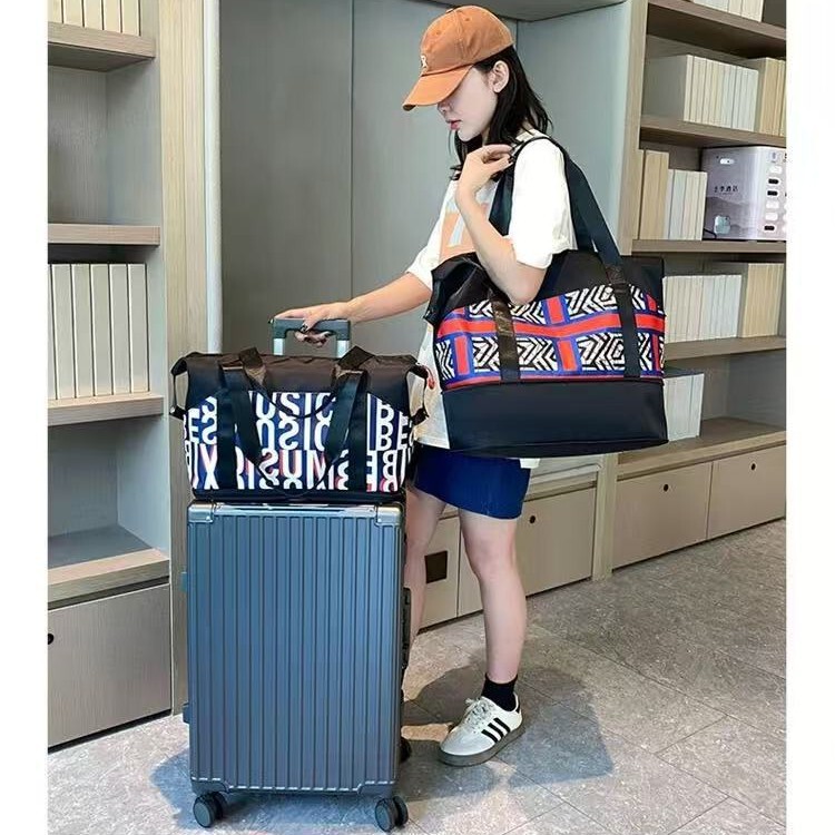New large capacity short-distance boarding bag travel luggage travel bag sports fitness bag student bedding bag maternity bag