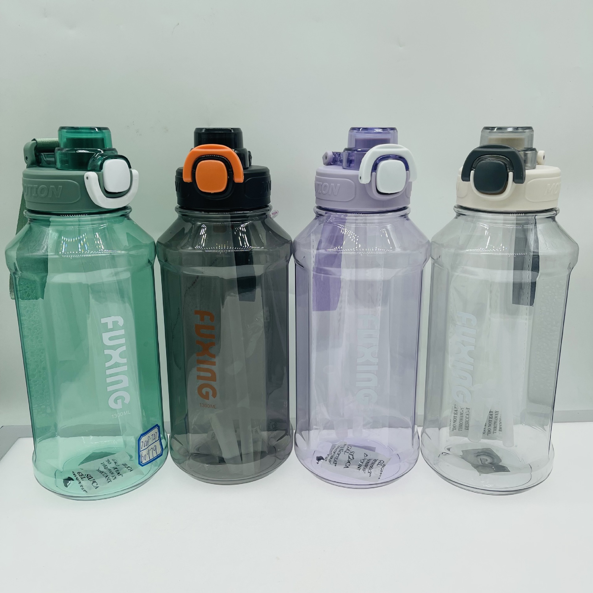 Tiempo de oro 2008-725 espacio Copa deportes botella de agua portátil 1500ml cubierta de rebote taza de agua potable recta a mano