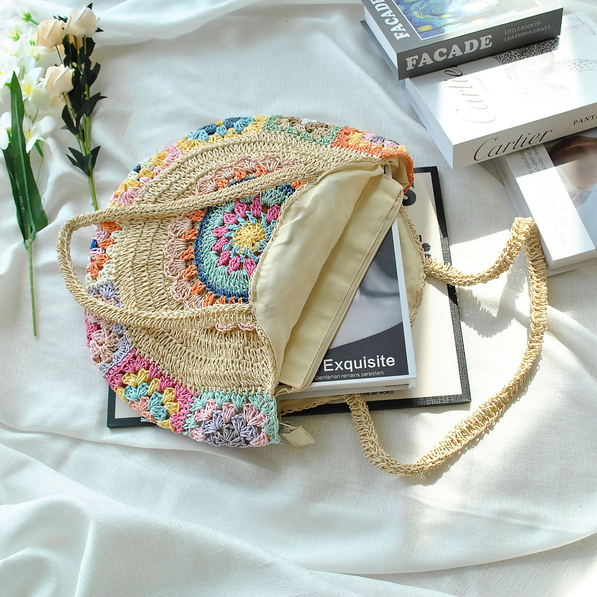 Women's Paper Color Block Flower Vacation Beach Weave Round Zipper Straw KLEIN bag display picture 1