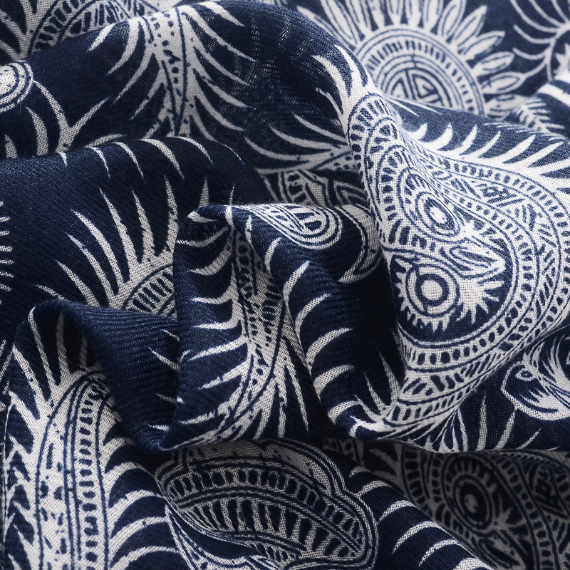 Venta caliente transfronteriza retro estilo étnico bufanda de seda de las mujeres retro azul y blanco de porcelana círculo tótem bufanda de algodón y lino sensación bufanda