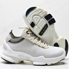 �۽���ͬ��25�����^��ţƤ����Ь���̄����eЬ�p������ϵ��ܲ�Ь