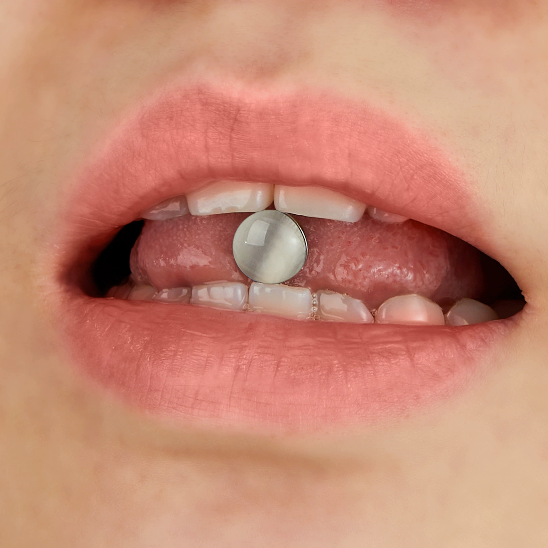 Европейский и американский кошачий глаз титановый стальной капельный камень