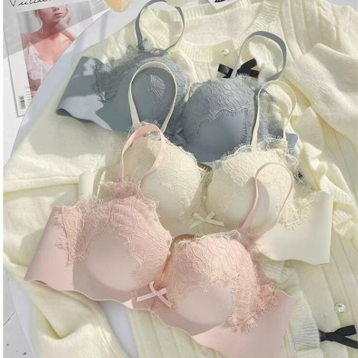 New Lace Traceless Underwear Small Chest Push-up Bra Tucked-up Parammary Breast Upper Bracket Adjustable Thickened Bra