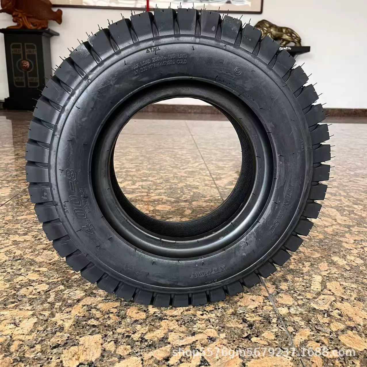 4.00-8 (208 pattern)