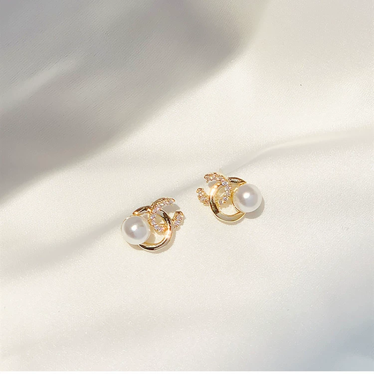 Серебряная игла, маленькие модные серьги, образец серебра 925, стиль Chanel, простой и элегантный дизайн, интернет-знаменитость