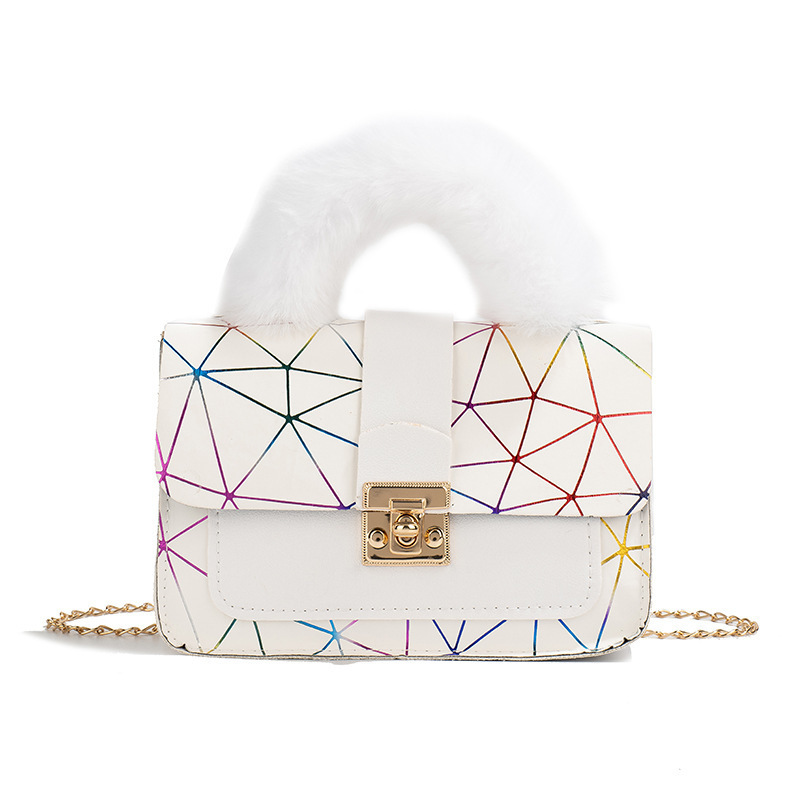 Comercio exterior coreano 2024 moda fresca bolsos de mano de peluche de diamante bolsos casuales de hombro de mujer bolsos de maquillaje image 5