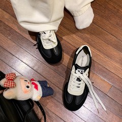 葡萄妈studiolee 系带拼色圆头百搭舒适休闲真皮板鞋增高德训鞋女