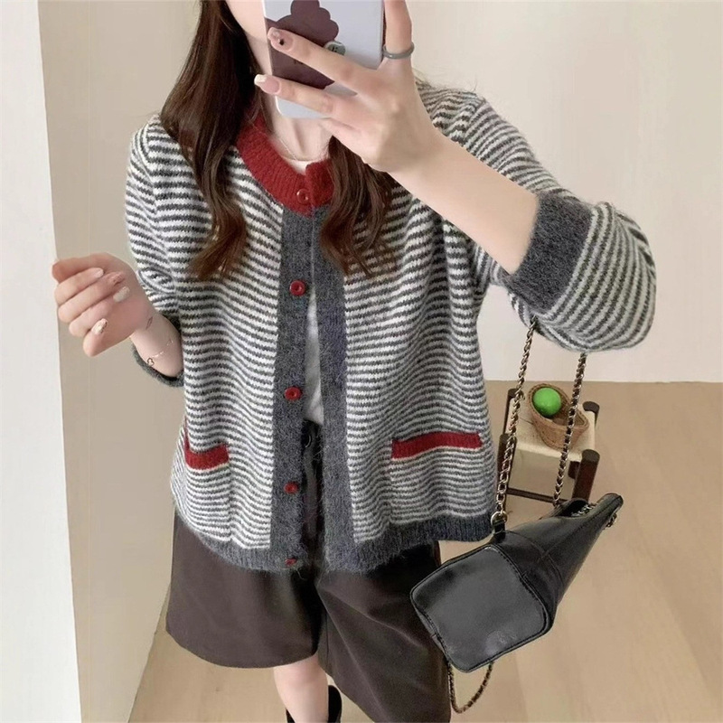 韩系设计感撞色条纹毛衣女2025秋冬宽松百搭慵懒风针织开衫外套潮|undefined