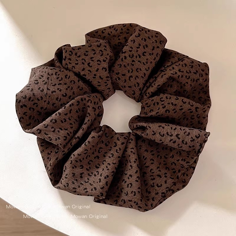 Satín coreano anillo de cabello de intestino grande mujer de moda cuerda de cabeza de alta calidad temperamento flor de cabello bola de cabello toque de cabeza