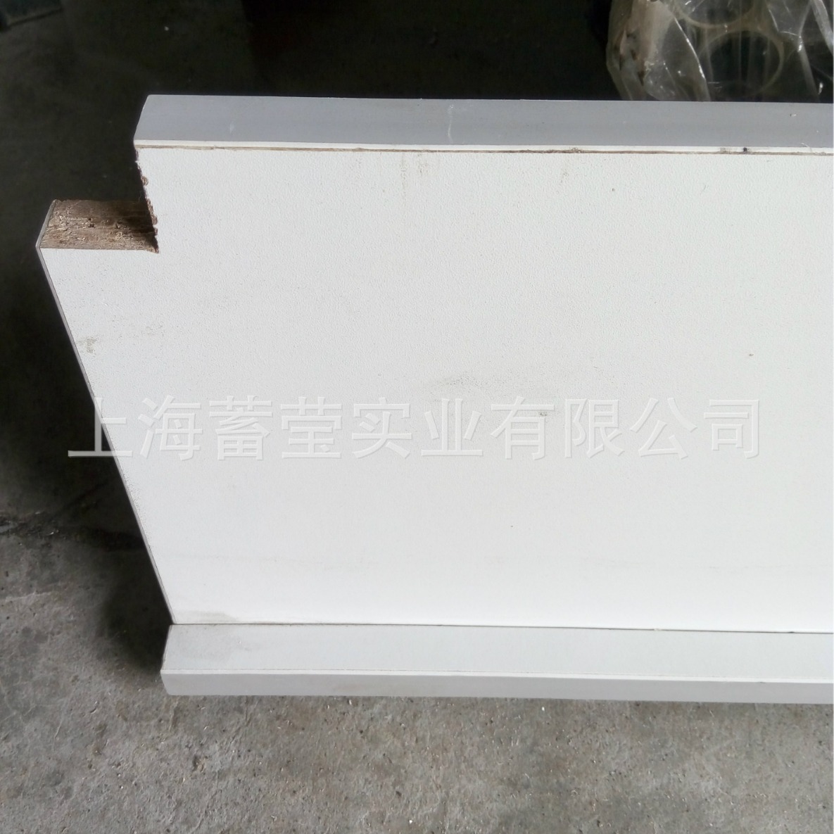 供应18mm厚度耐磨损密度板复合板工作台刨花板材防潮