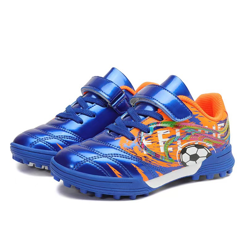 Leather blue and orange nails