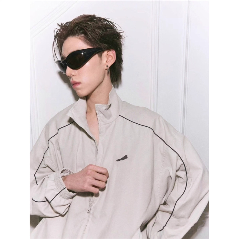 High-Quality In-Stock Bl New Cream-Colored Jacket with Front and Back Embroidery, Loose Fit, Unisex