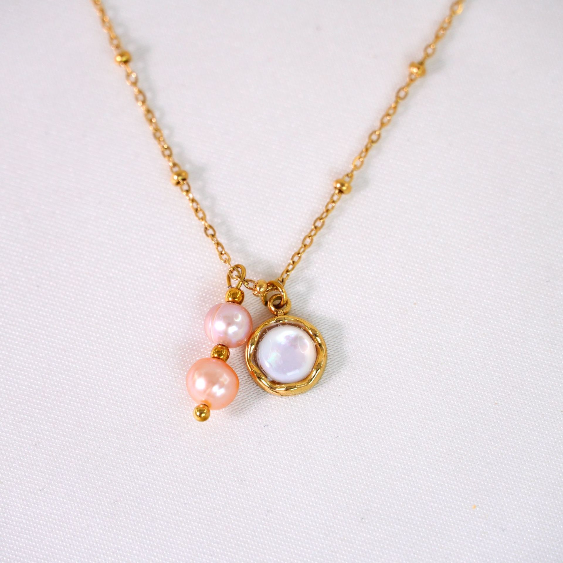 Luxury Pearl Necklace With Magnetic Clasp For Women Choker_voghion.com