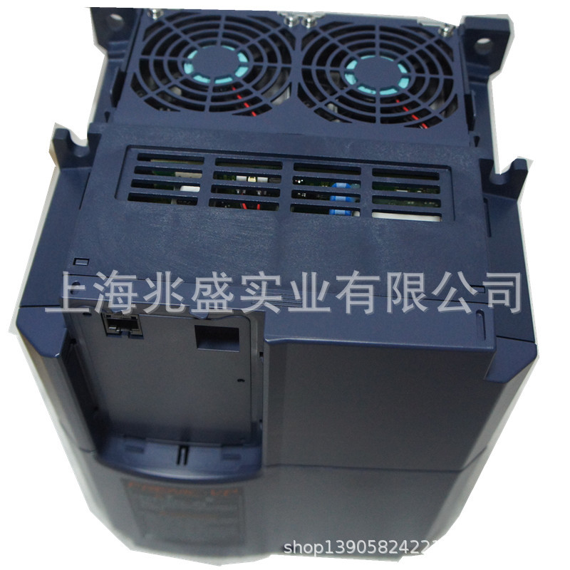 现货销售变频器FRN0139E2S-4C