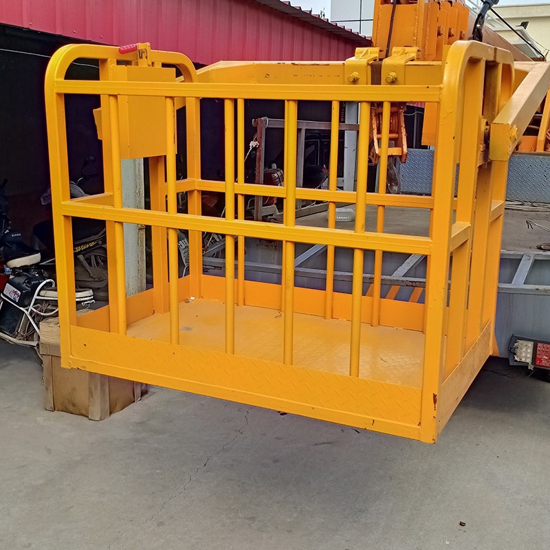 外墙施工载人载物吊车吊篮厂家供应平台高空作业吊车吊笼施工平台