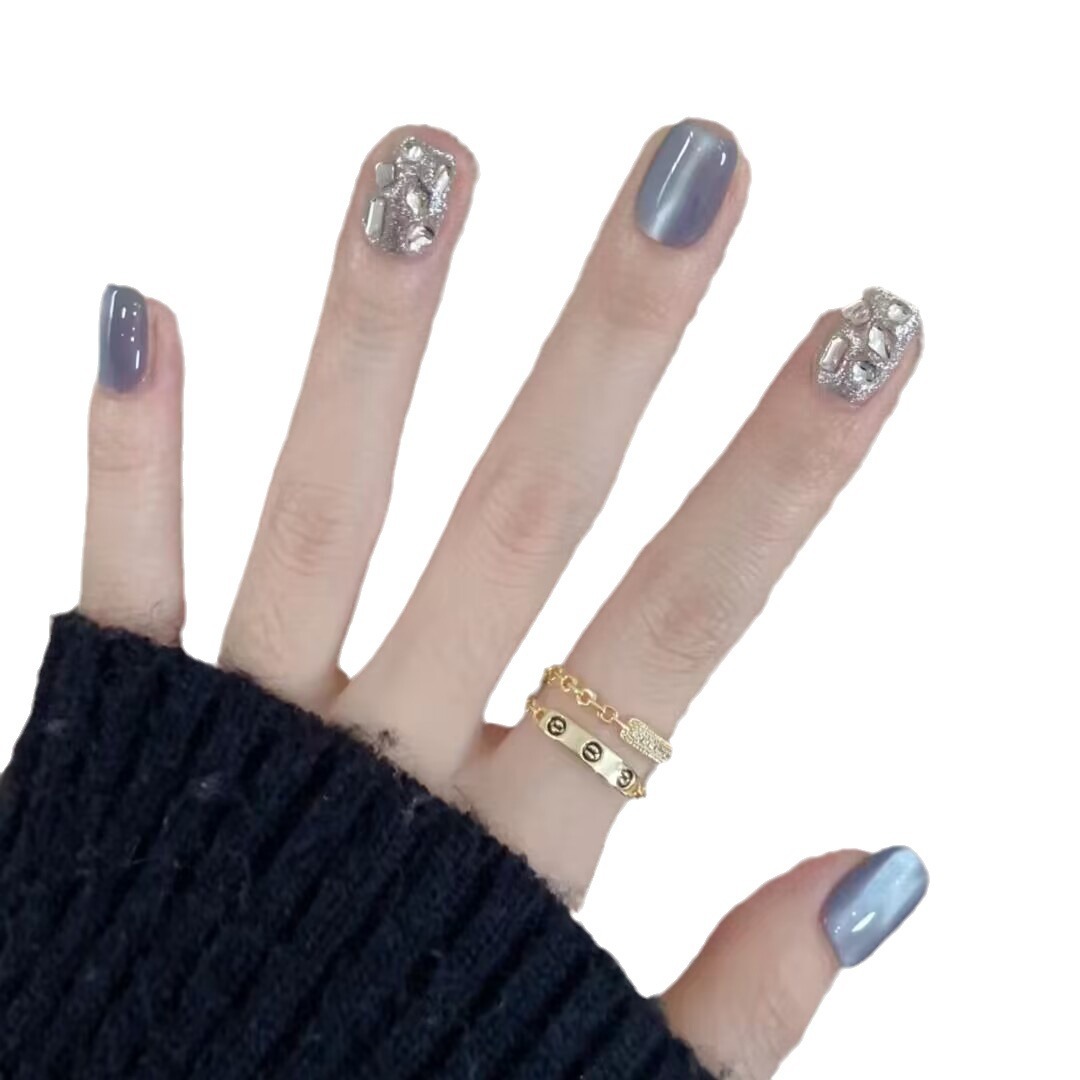 10 piezas de ojo de gato azul de hielo para usar uñas piezas de uñas terminadas al por mayor cortas hechas a mano con un diamante completo blanqueamiento de alto nivel de uñas falsas