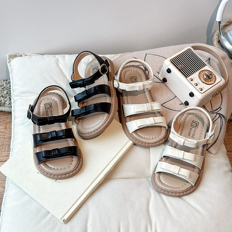 Детская обувь для девочек с открытыми пальцами на липучке сандалии 2025 лето новый детский бант на мягкой подошве пляжная обувь
