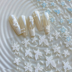 新しい手描きの蝶の花のネイルシールの白い青い花の精巧な線はゴムの爪の装飾品を背負って卸売りします。