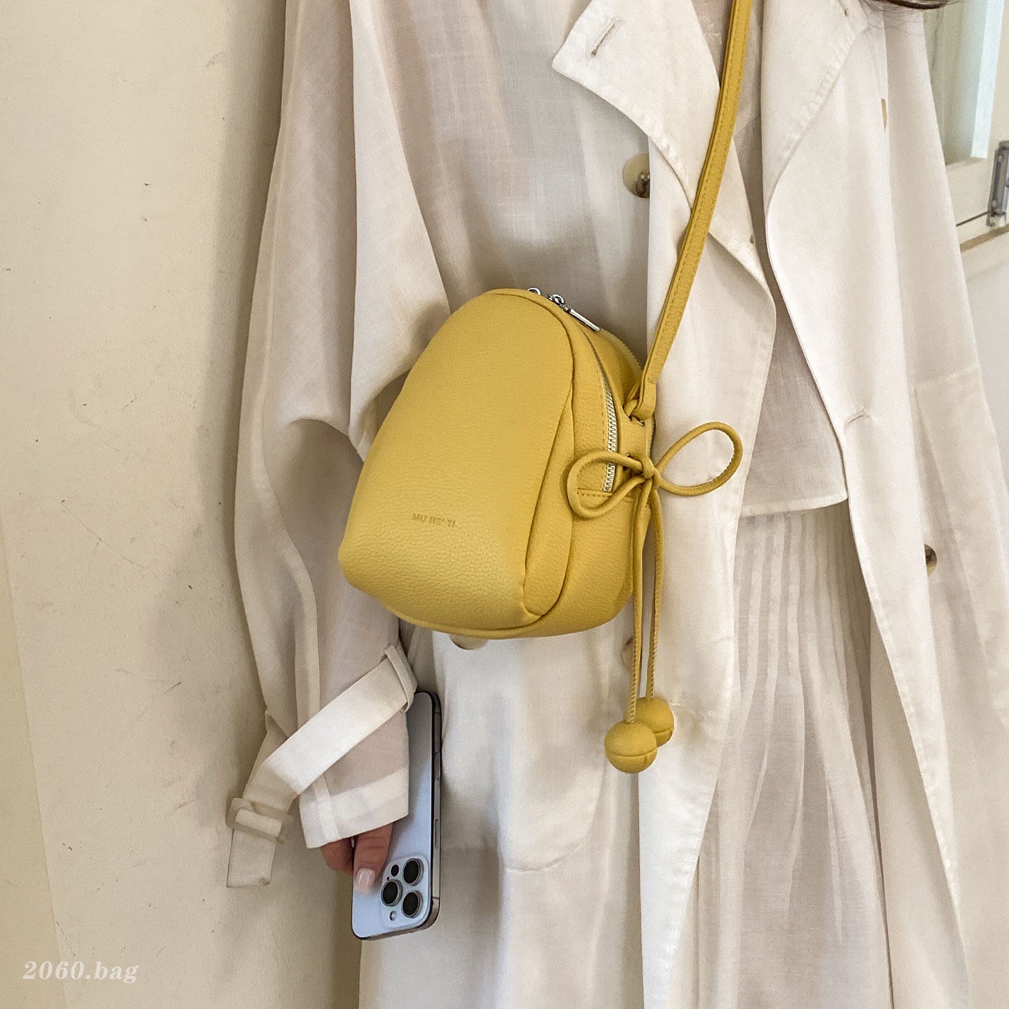 Corea del Sur nuevo nicho de un solo hombro móvil de moda de verano popular bolso de mochila versátil para mujeres 2026 bolsa de temperamento