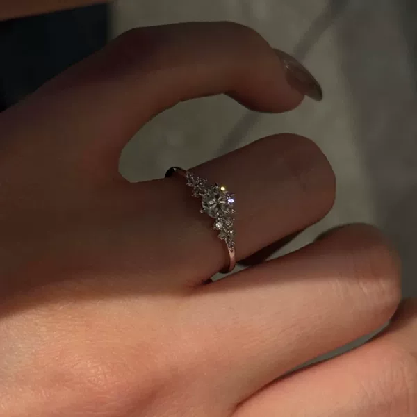 New Berlin Love Letter Flash Diamond Ring Feminine Light Luxury High-End Niche Design Casual and Easiest for Match Open Ring