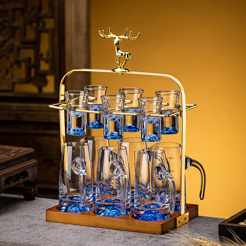 Juego de copas de licor de vidrio con oro, estilo chino, conjunto elegante de vasos pequeños y jarra, venta al por mayor
