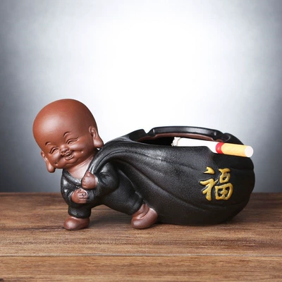 Fashionable Ceramic Ashtray, Creative Office Car ashtray - little-monk-ashtray