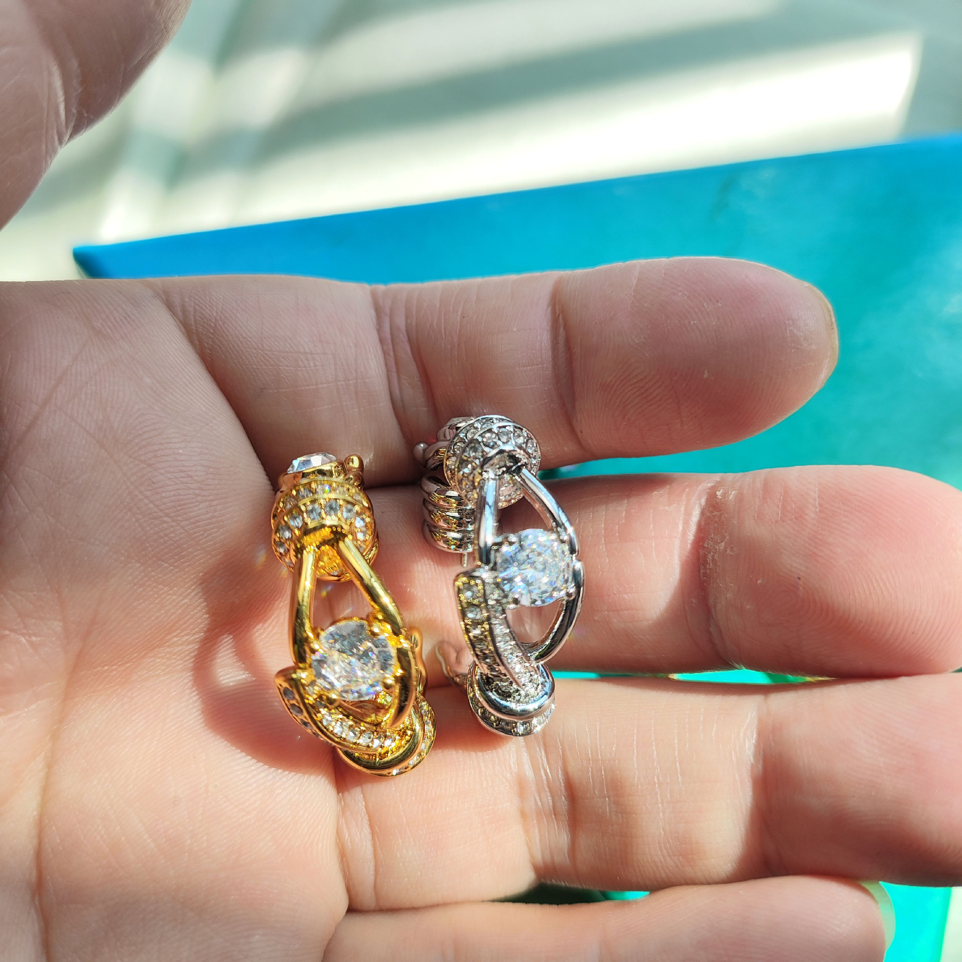 French Style Full Diamond Twisted Knotted Earrings Palace Retro_voghion.com