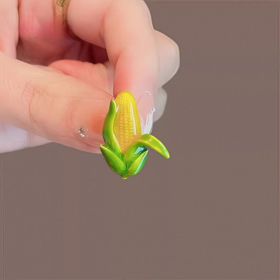 Design Sense Peeling Corn Small Brooch Women's High-end Exquisite Personality Creative Pin Anti-glare Cardigan Corsage Accessories