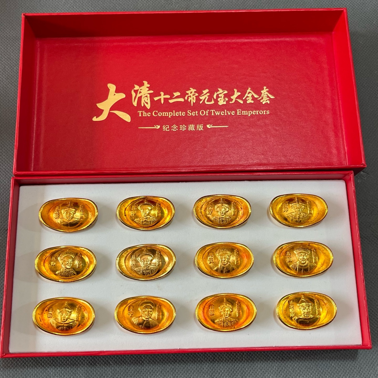 Wholesale antique pure copper ingot, ingot twelve emperor ingot set box, antique collectible craft display piece