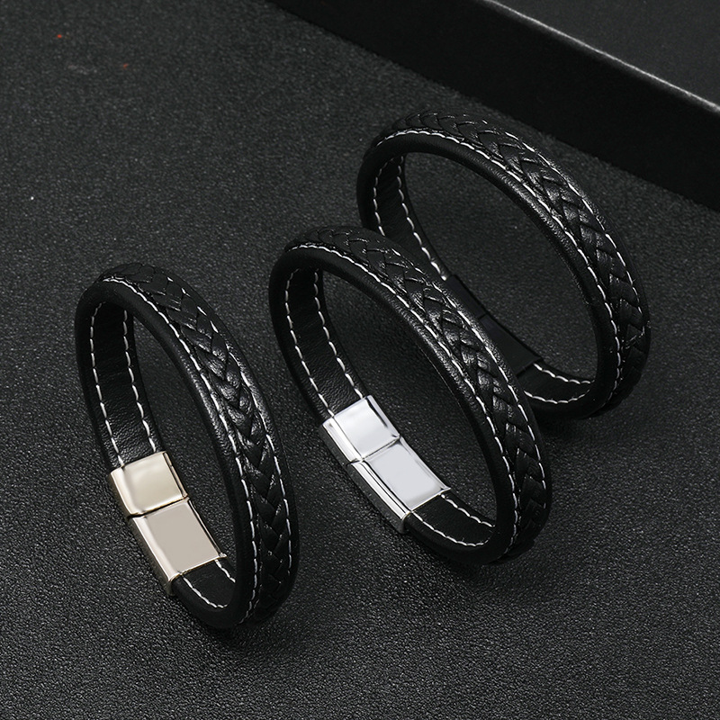 Simple Casual Black Woven Leather Bracelet display picture 1