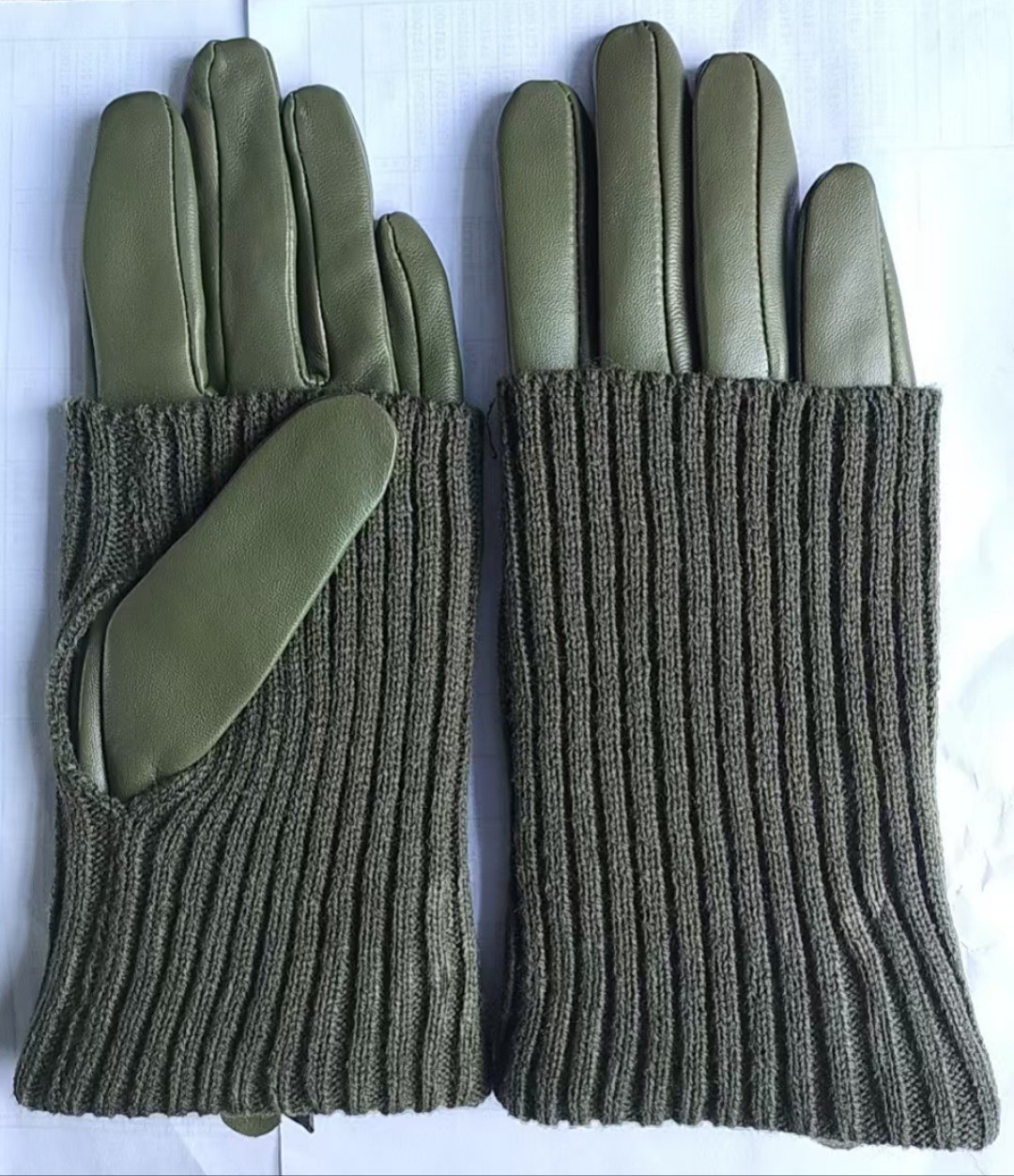 【양모 립 양가죽 장갑】 올리브 그린